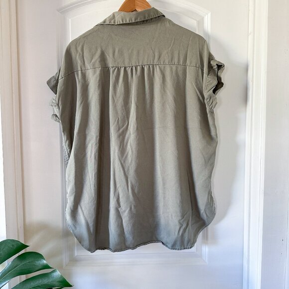 Quince Vintage Wash Tencel Camp Shirt, Olive Green, Size M, Short Sleeve Button - Picture 4 of 9